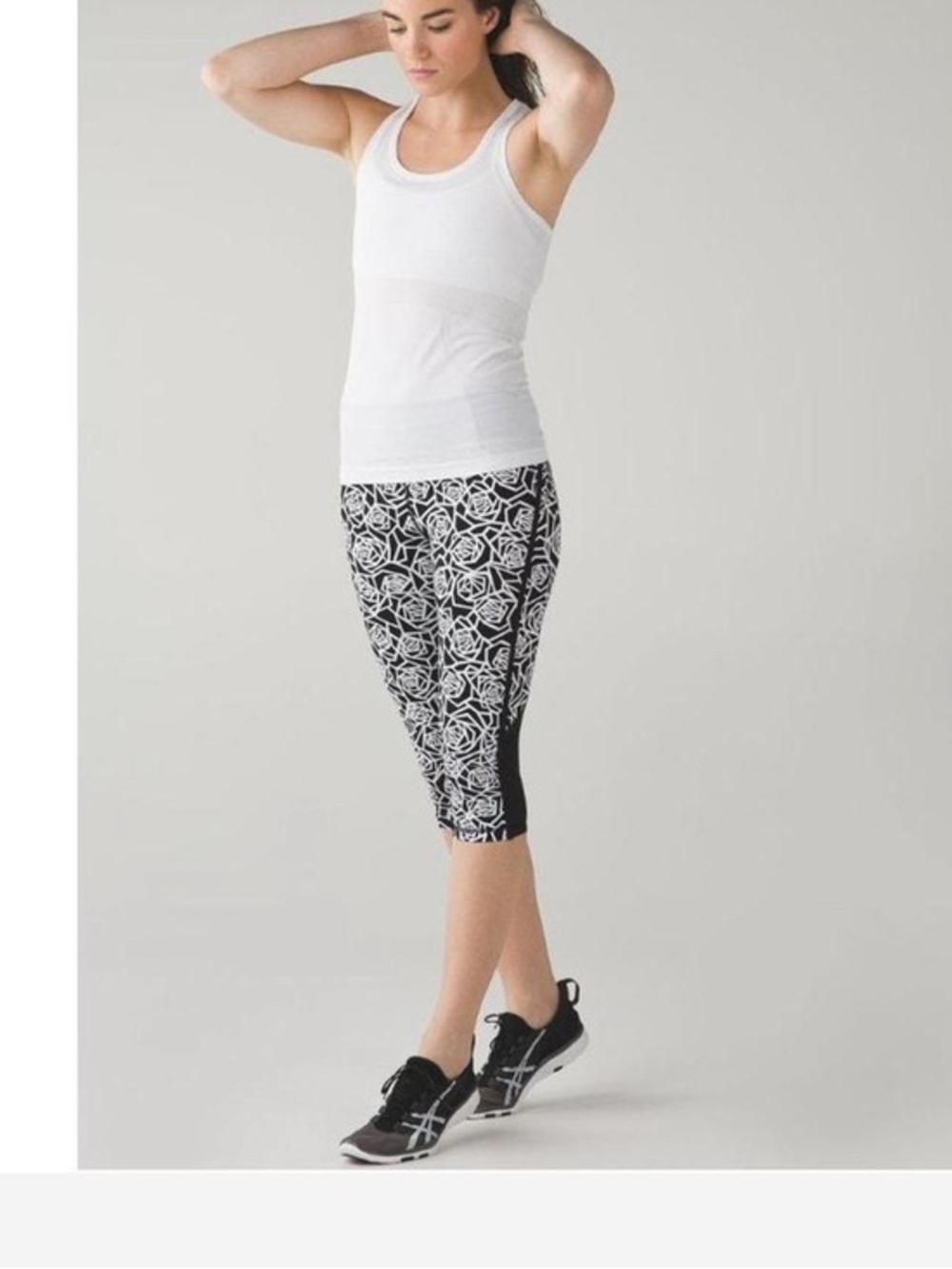 Lululemon Real Quick Crop
Posey Black White Run Leggings
 Athletic size 8